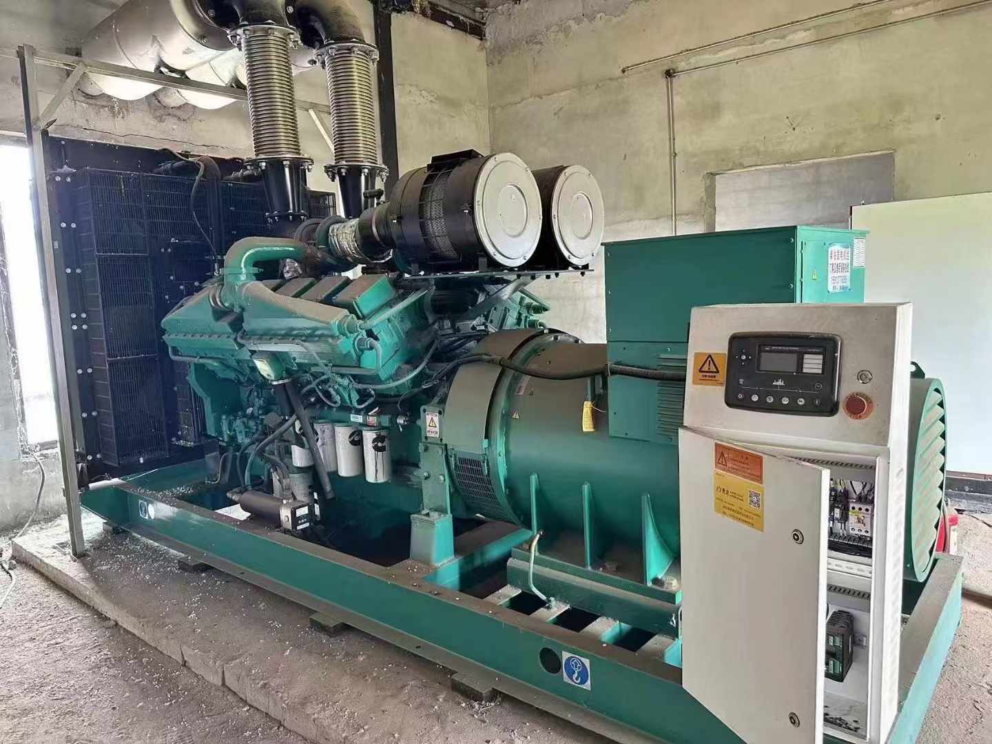 正安无功补偿装置的性能评估需要考虑哪些因素？