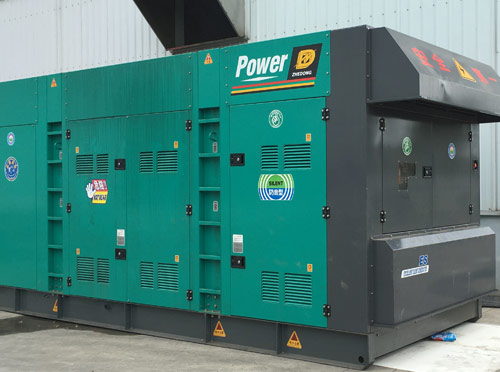 正安升级发电机组的过程中需要注意哪些安全事项？