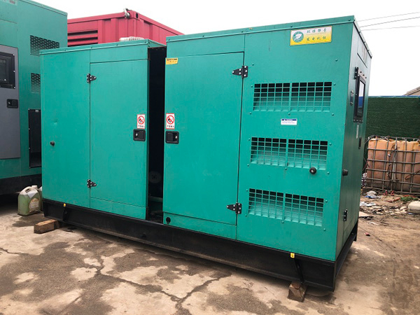 正安怎样合理控制磷酸铁锂蓄电池的充放电倍率以延长其使用寿命？